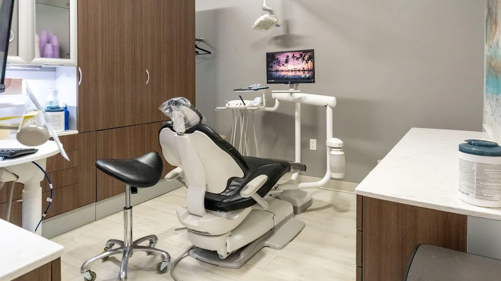Leading Edge Periodontics & Dental Implants Easton Picture 8