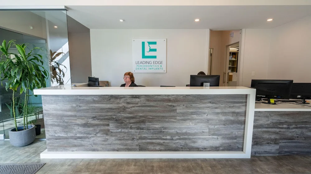 Leading Edge Periodontics & Dental Implants Easton Picture 10
