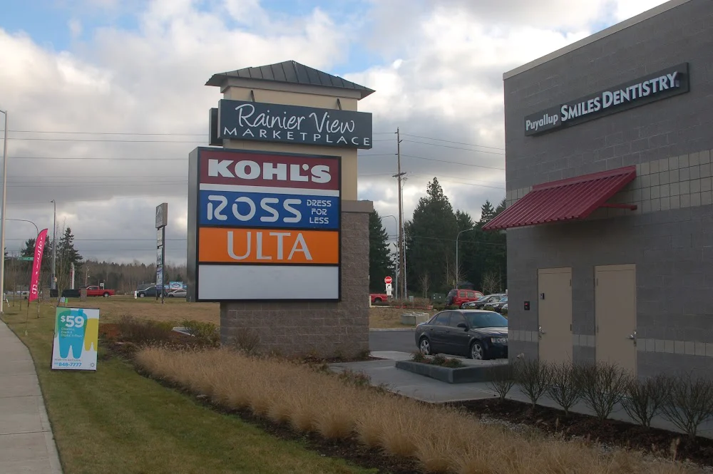 Puyallup Smiles Dentistry and Orthodontics Picture 1