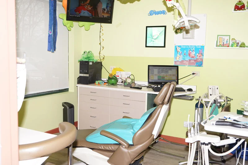 Aurora Dental Care Picture 2