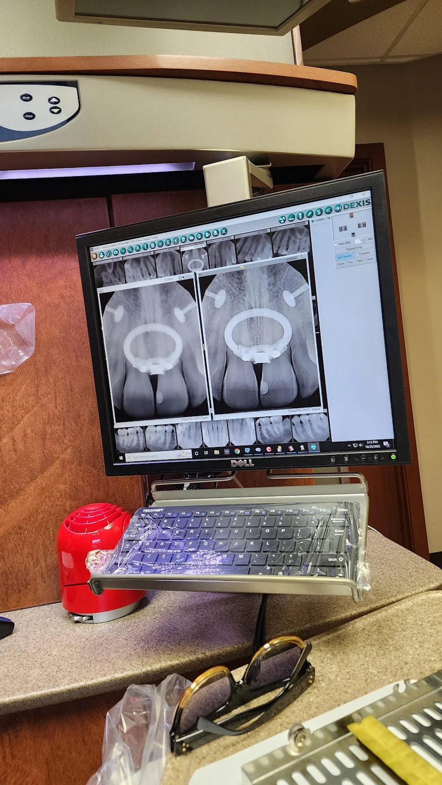 Davis Dental Group Picture 7