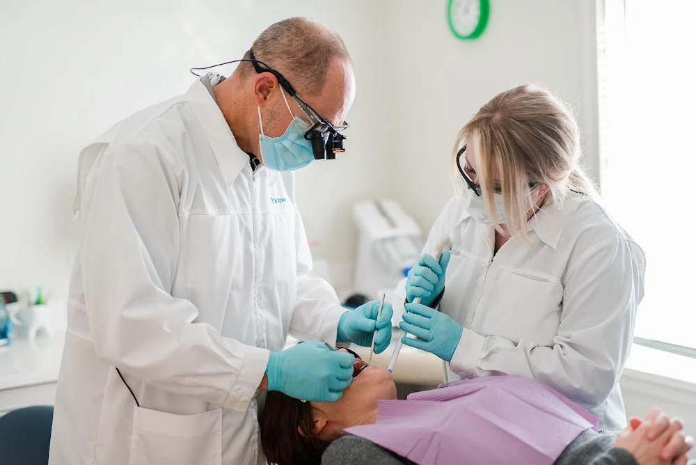 Family and Cosmetic Dentistry Picture 10
