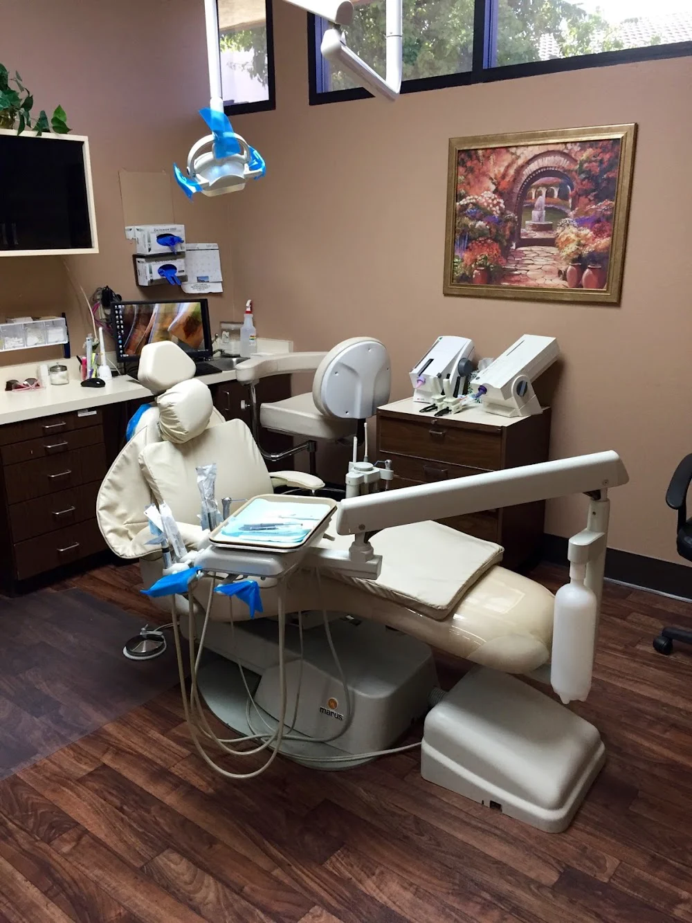 Elegant Dentistry, Brett Sperry DMD Picture 5