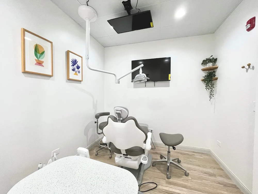 Pacific Smiling Dental & Orthodontics Picture 4