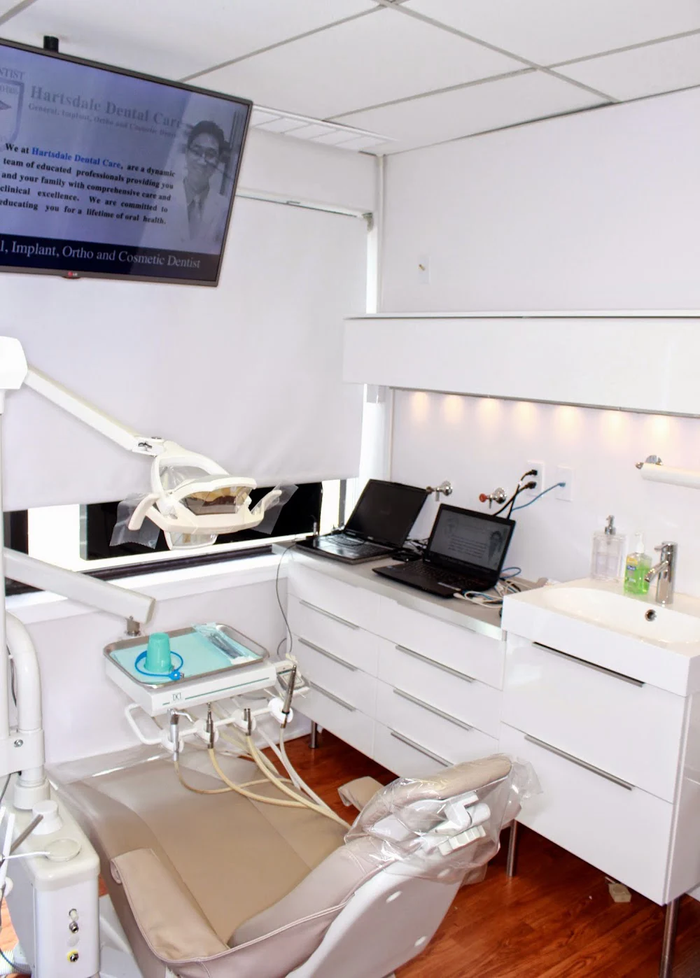 Hartsdale Dental Care: Andrew Woo, DDS Picture 4