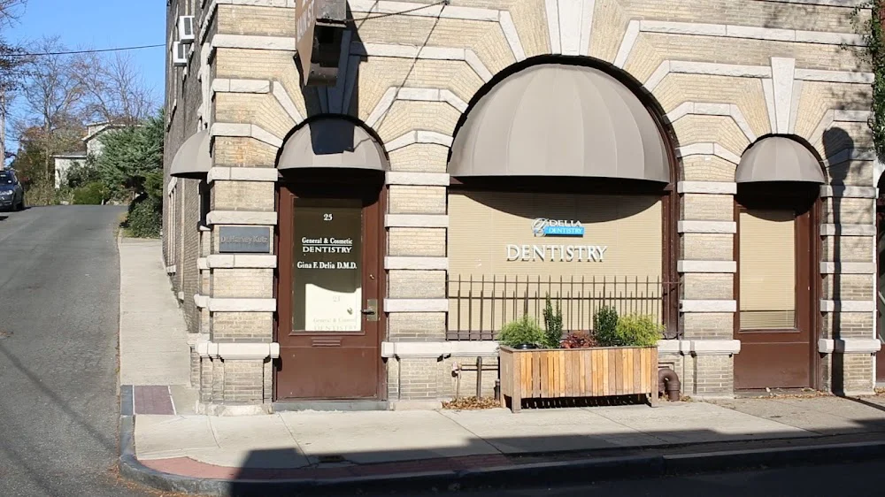 Delia Dentistry PC Picture 5