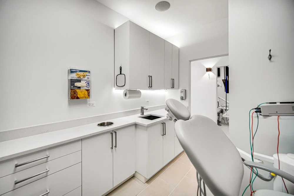 Cedar Lake Dental Picture 3