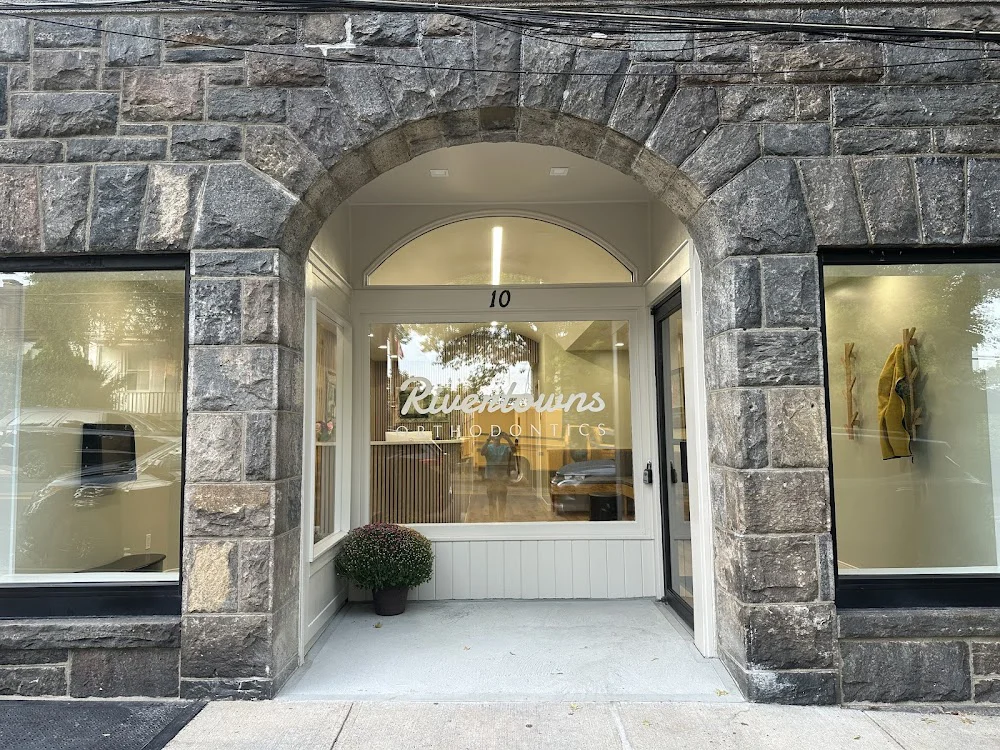 Rivertowns Orthodontics Picture 2
