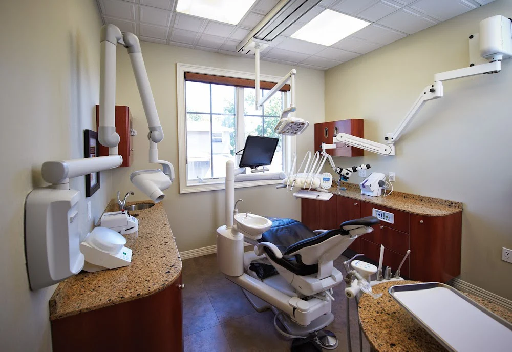 East Madison Dental Picture 4