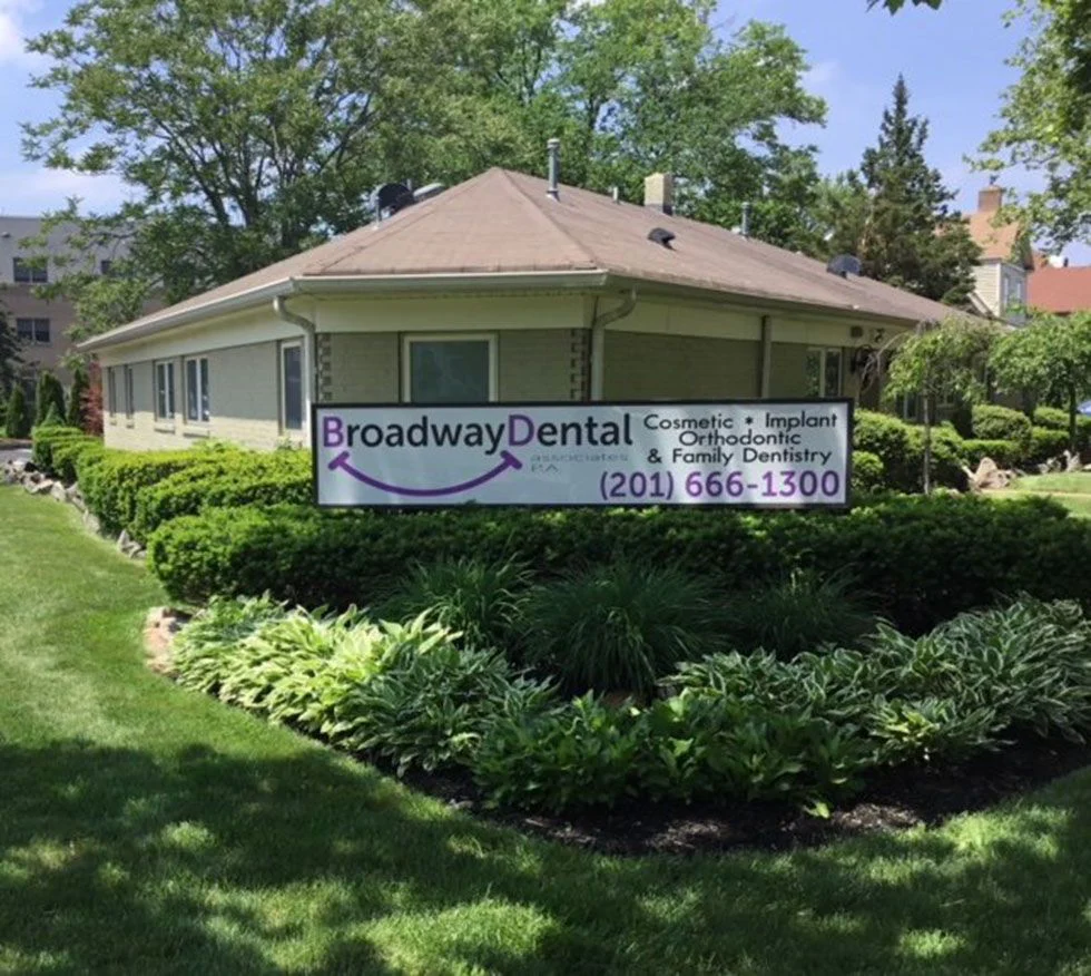 Broadway Dental Associates PA Picture 1