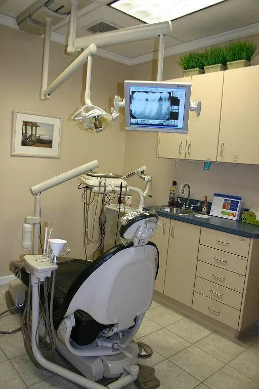 Harrison Avenue Dental Associates Picture 7