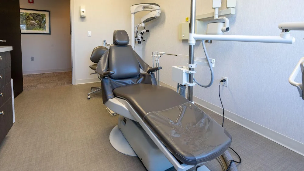 Leading Edge Specialized Dentistry Melville Picture 4