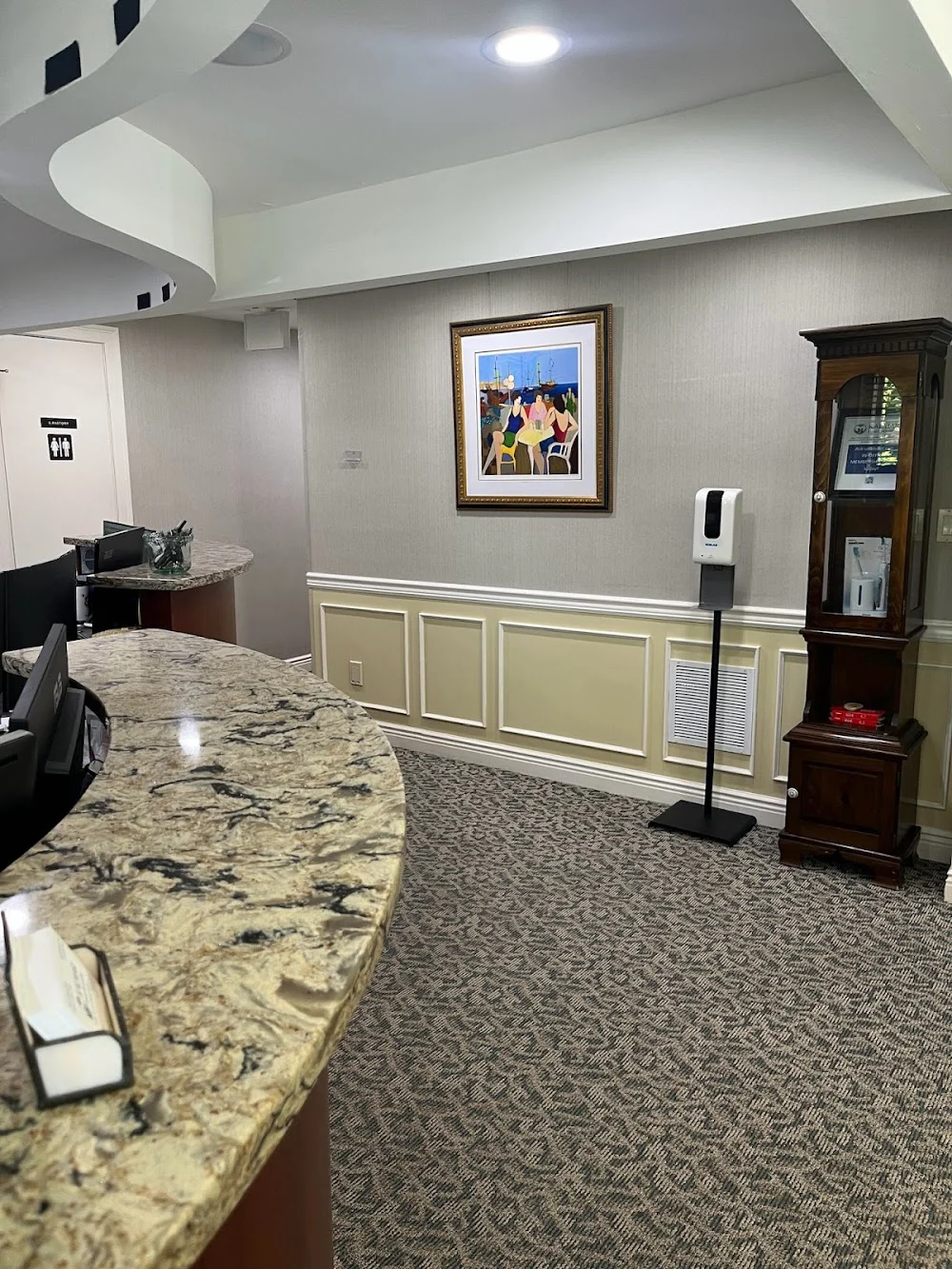 Kalmar Gregory, DDS Picture 1