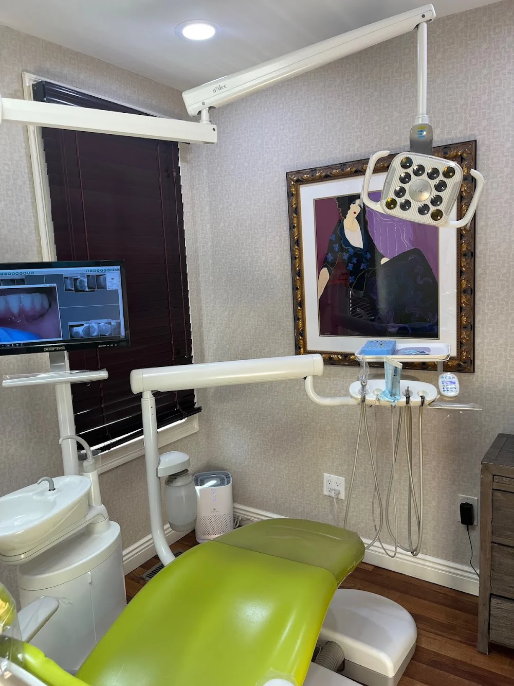 Kalmar Gregory, DDS Picture 8