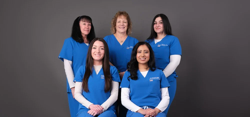 Pearly Place Dental Picture 1