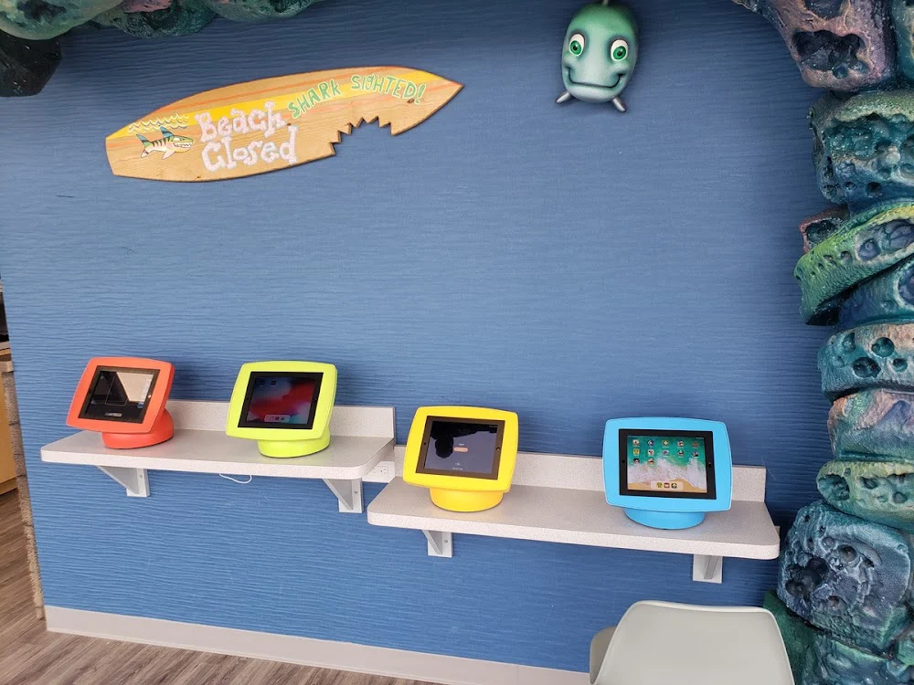 Adelberg Montalvan Pediatric Dental - Massapequa Park Picture 6