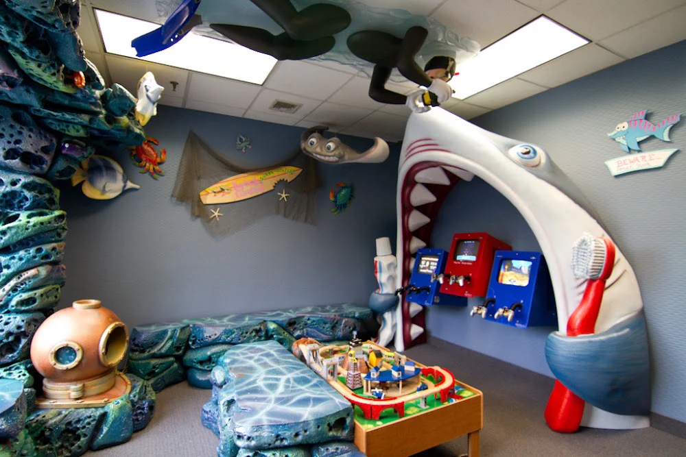 Adelberg Montalvan Pediatric Dental - Massapequa Park Picture 4