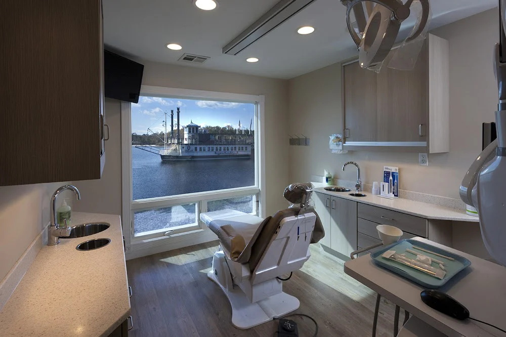 Riverfront Dental Care Picture 6