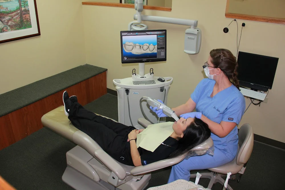 Dr Jackie's Family Dental Picture 4