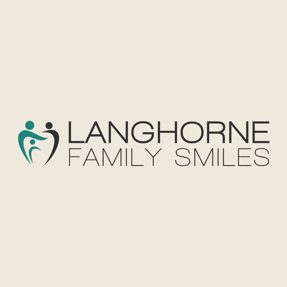Langhorne Family Smiles Picture 3