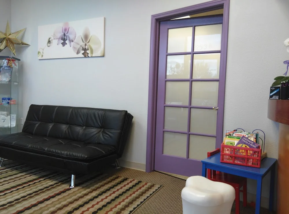 Luxe Dental Care Picture 3