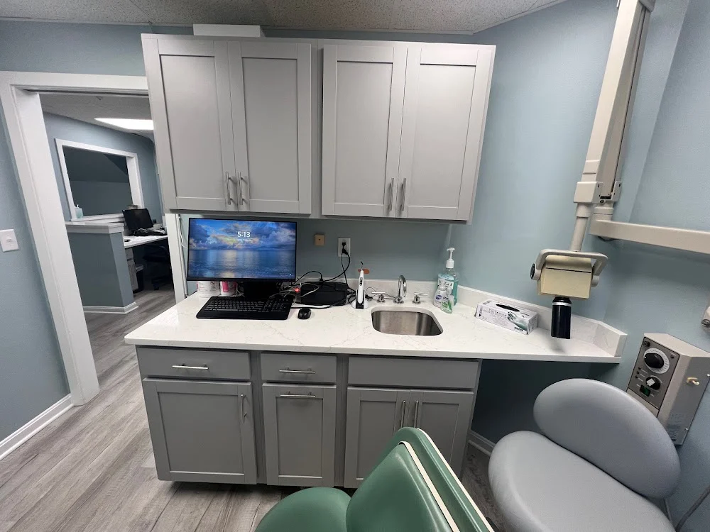 Duxbury Dental Picture 9