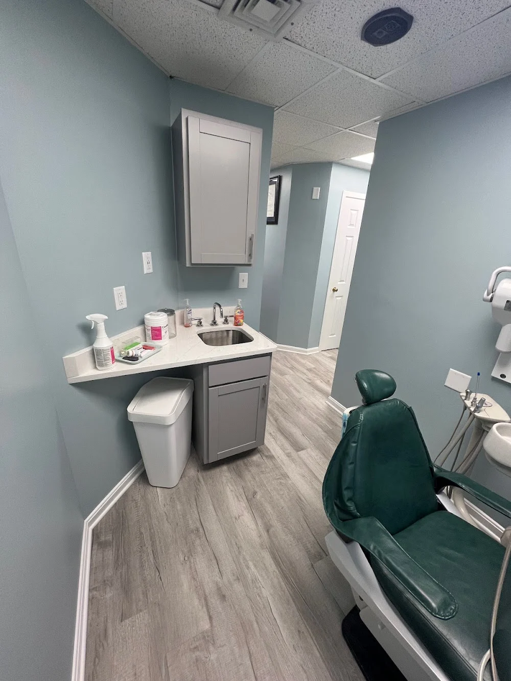 Duxbury Dental Picture 10