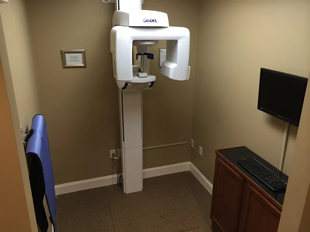 Branca Oral Surgery & Dental Implant Center, PC Picture 3
