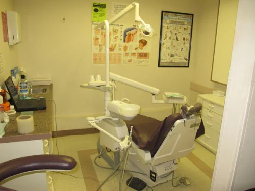 Loretto Multi-Specialty Dental Center Picture 3
