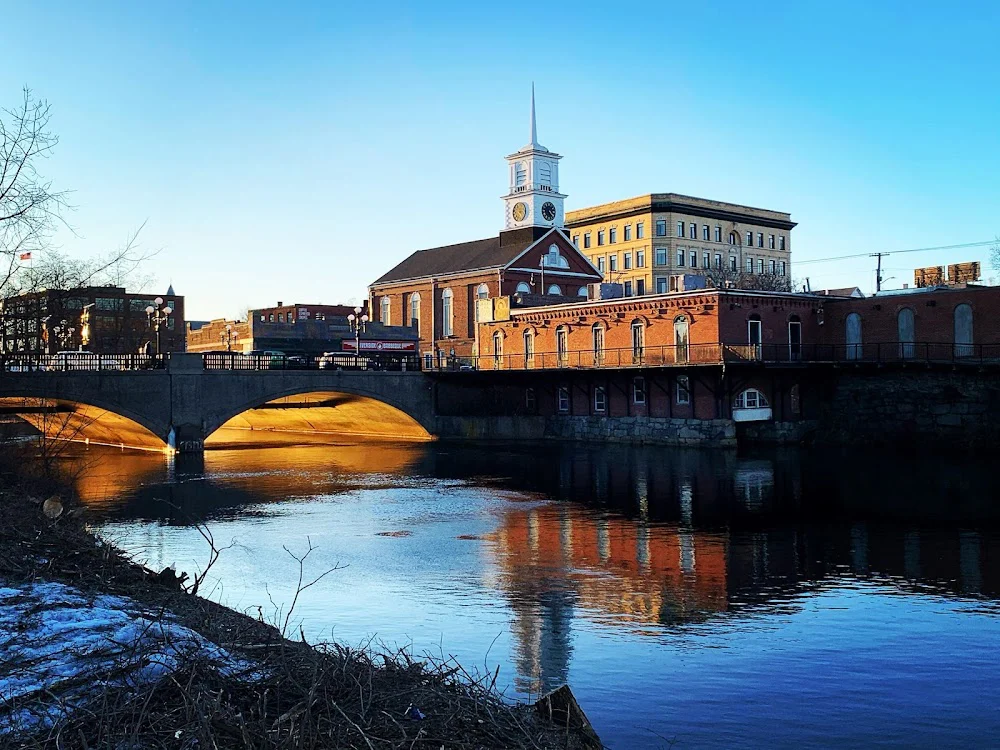 Nashua Riverfront Dentistry: Franklyn Liberatore, D.M.D. Picture 1