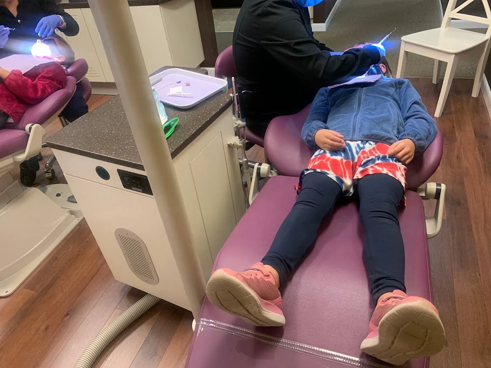 Oaks Dental Specialists LLC: Sara Rashedi DMD, Behnoush Rashedi DMD Picture 7