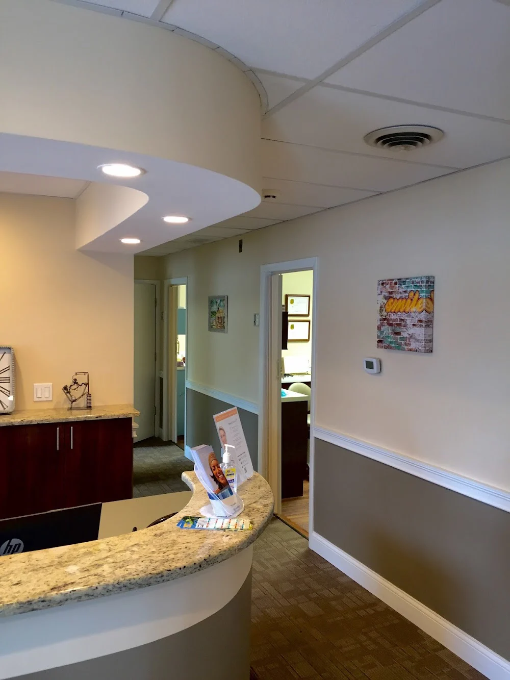 North Suburban Dental of Highland Park Picture 3