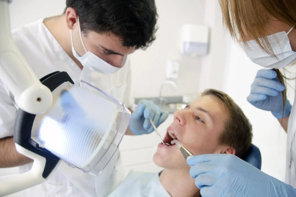 Emergency Dental Help Picture 7