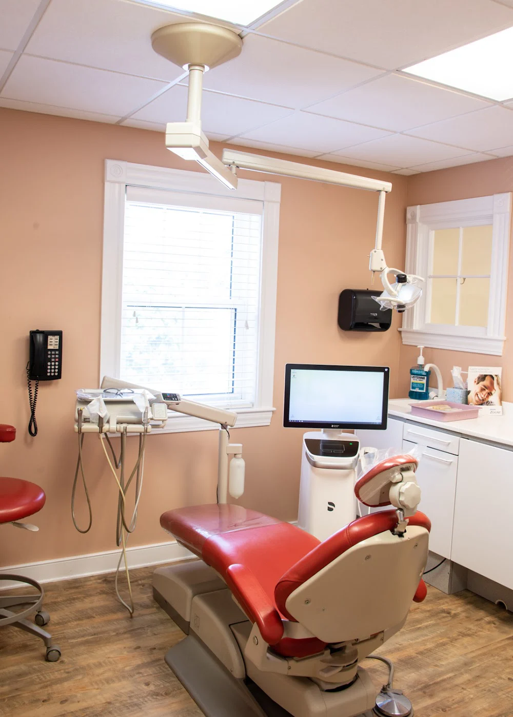 Bradford Dental Care - Thomas Bower DMD Picture 6