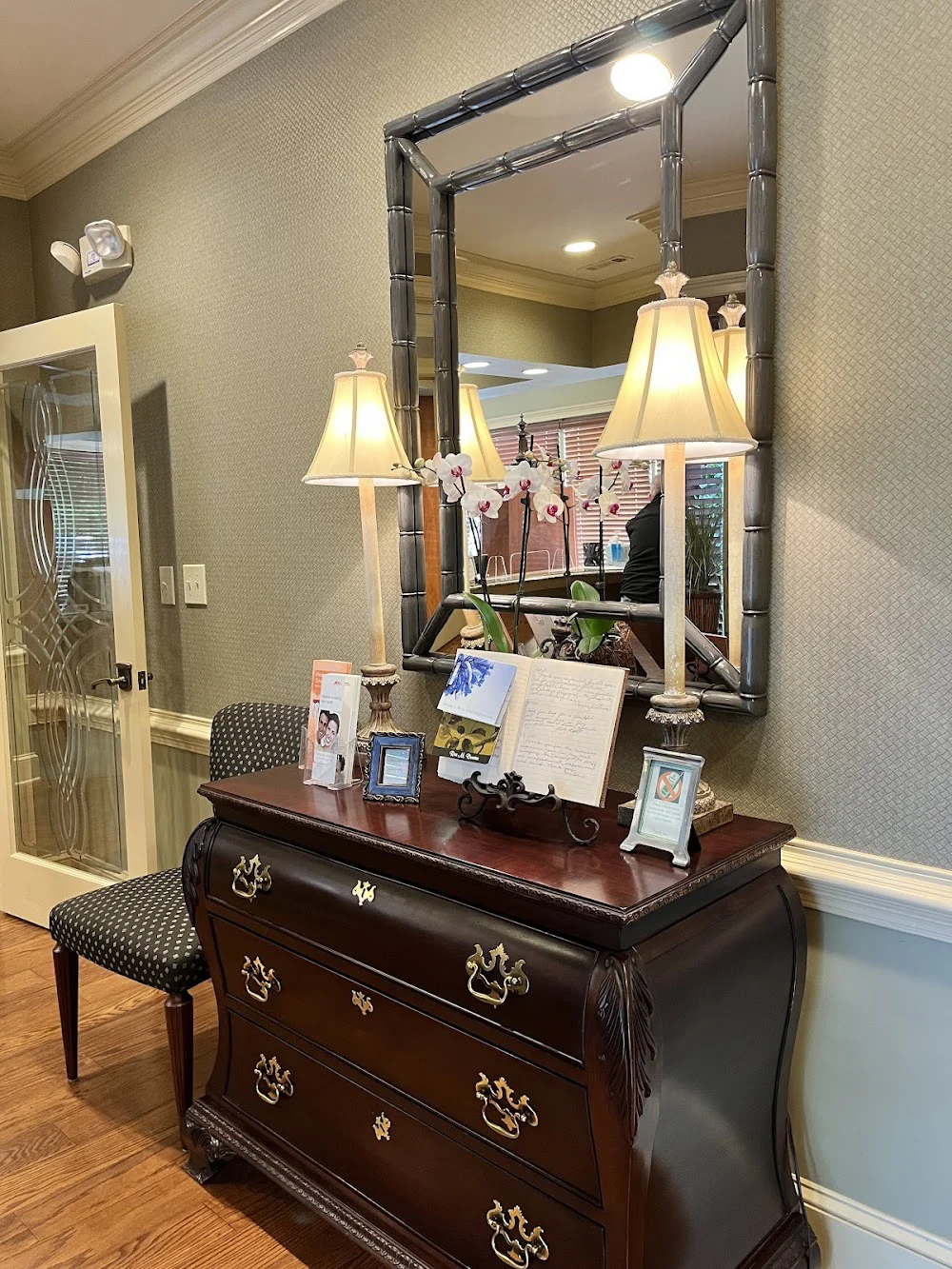 Peachtree Periodontics and Dental Implants Picture 7