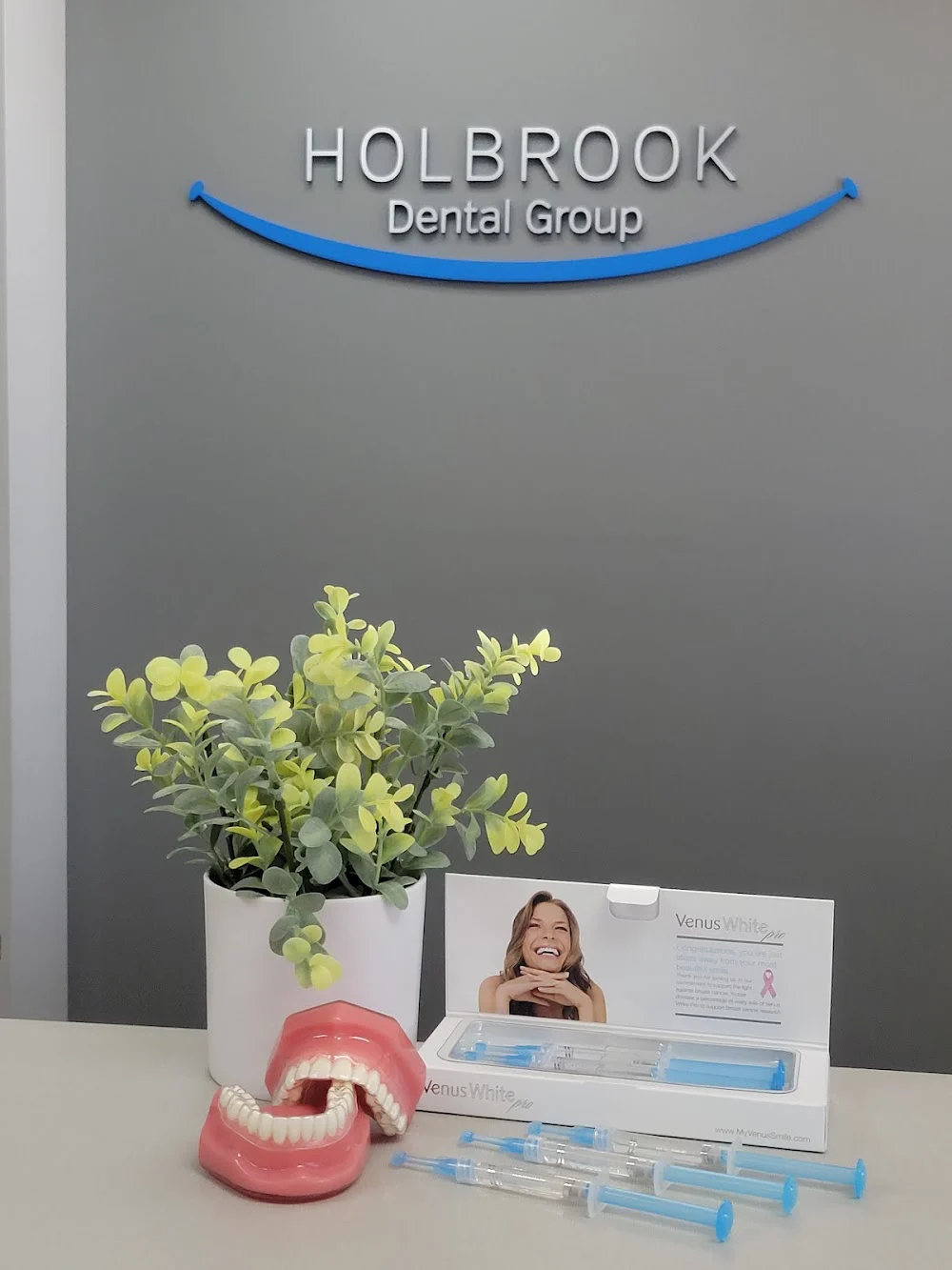 Dr. Ryan M. Holbrook, DDS LLC Picture 5