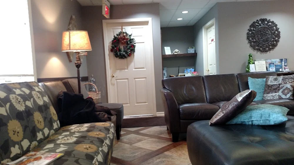 Triplett & Livingston Dental Picture 1