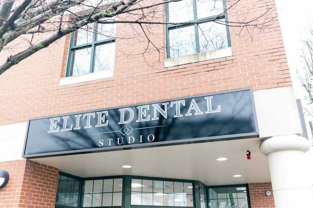 Elite Dental Studio Picture 3