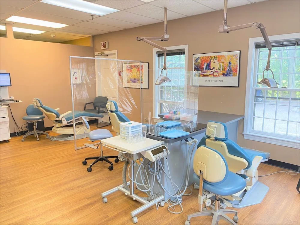 Salem Orthodontics Picture 1
