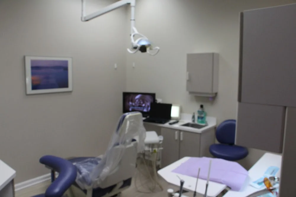 Give Me A Smile Dental: Zurich Sam DDS Picture 5