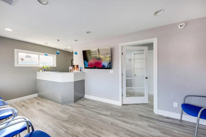 Dental365 - Bethpage Picture 2