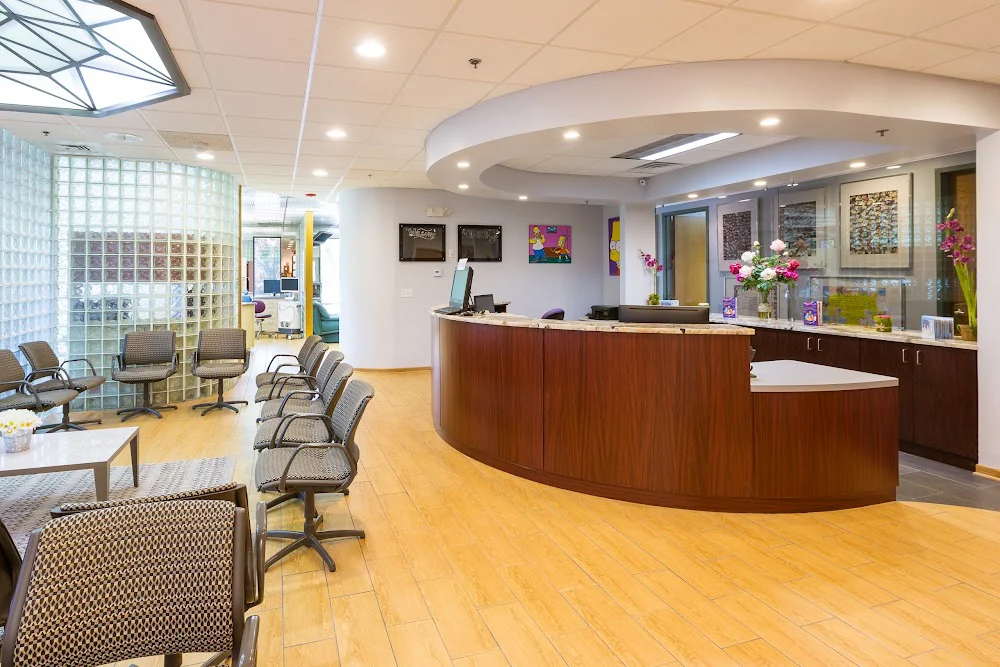 Forever Smiles: Yan Razdolsky, DDS, BSD, Ltd Picture 4