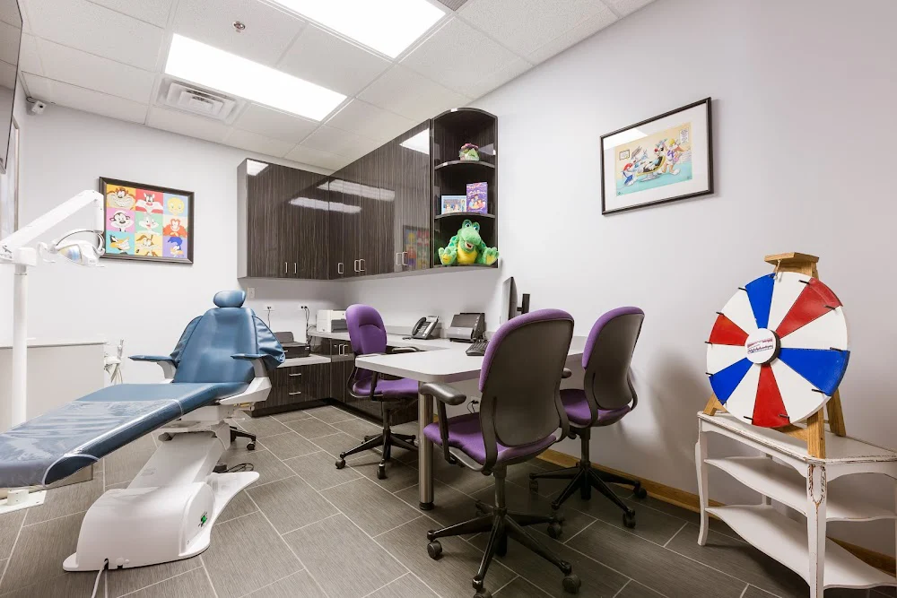 Forever Smiles: Yan Razdolsky, DDS, BSD, Ltd Picture 7