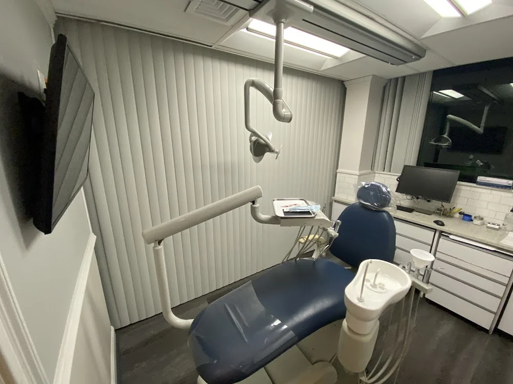 Island Dental Group Picture 5