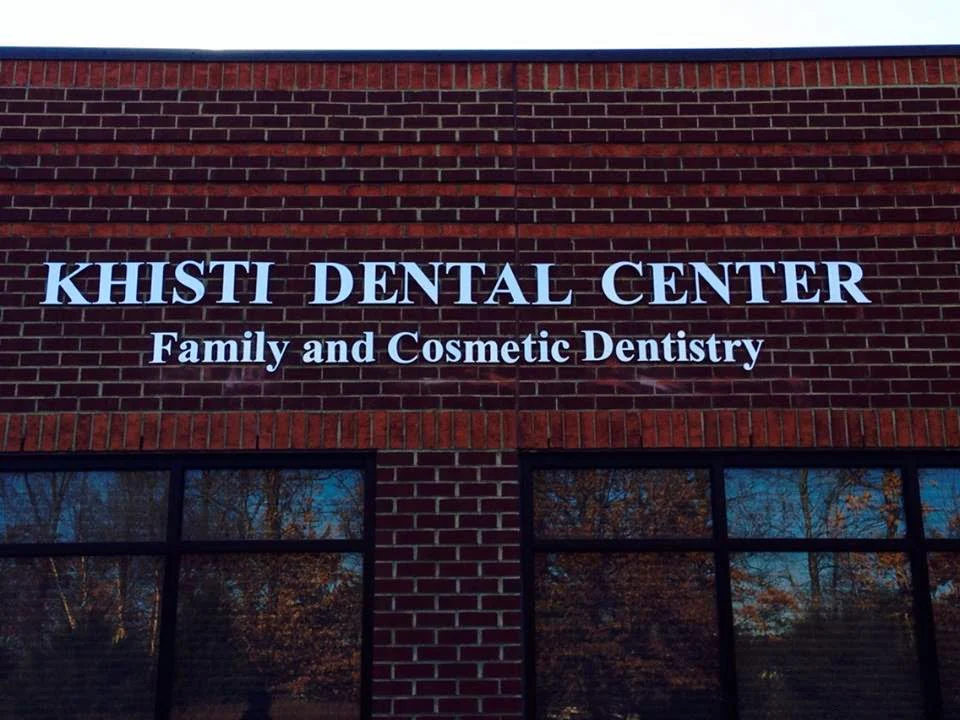 Khisti Dental Center Picture 3