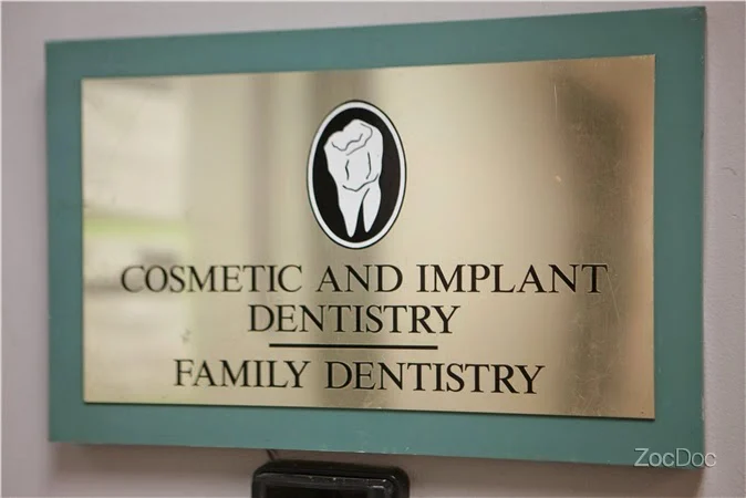 Cosmetic & Implant Dentistry of NY Picture 2