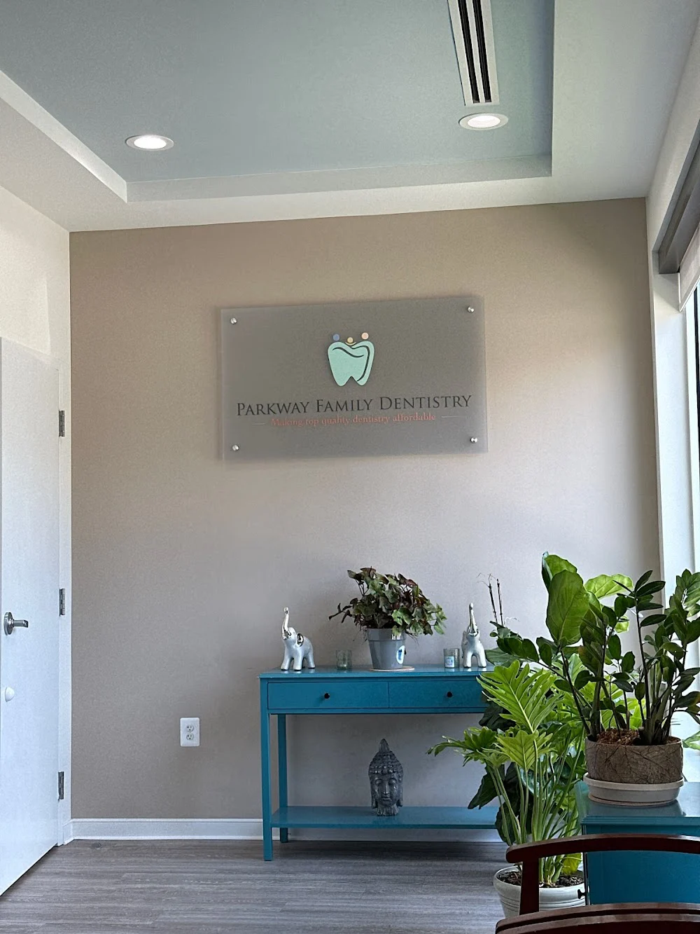 Parkway Family Dentistry (Khushboo Jain,DDS) Picture 7