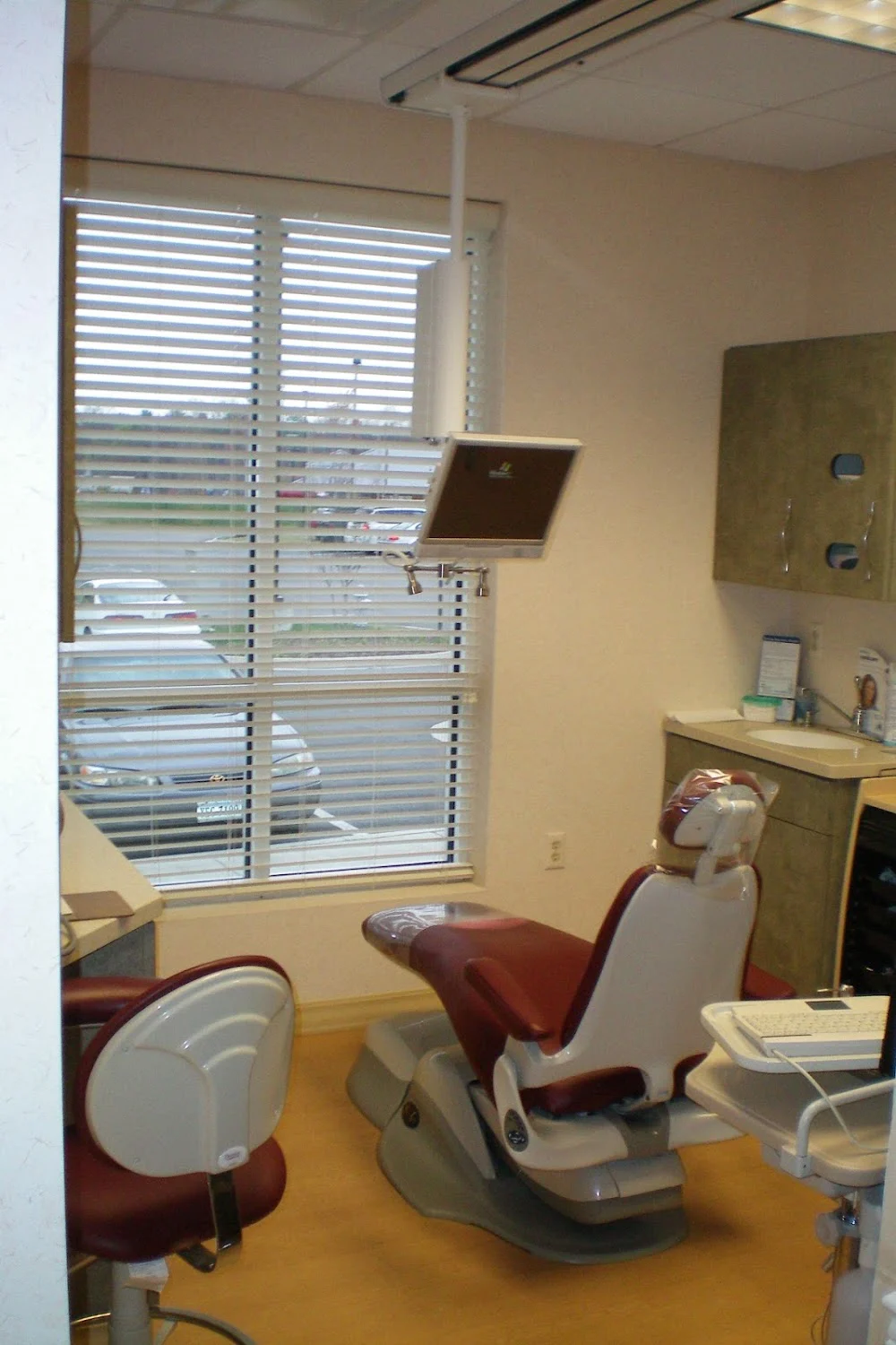 Advanced Dental Care Picture 8