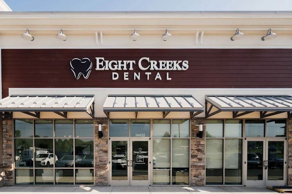 Eight Creeks Dental Picture 1