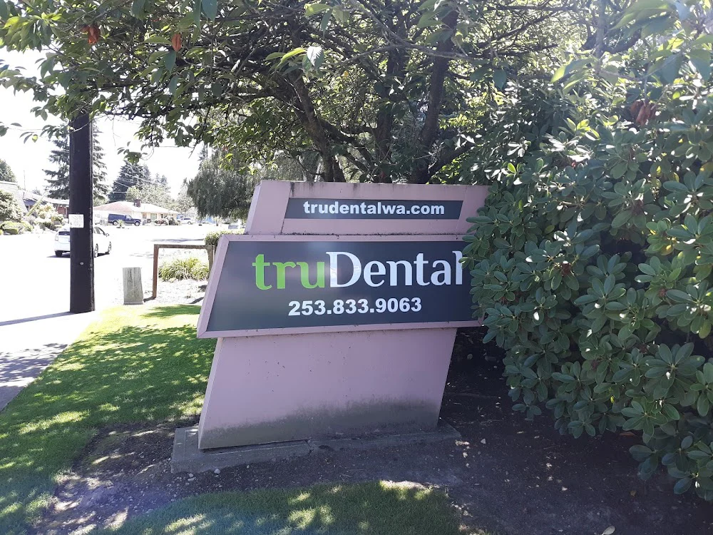 truDental of Auburn & Surgical Center Picture 7